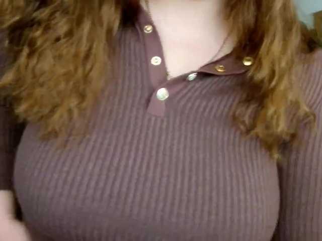 Leilabeayte24's BongaCams show and profile