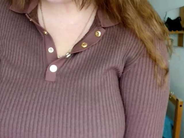 Leilabeayte24's BongaCams show and profile