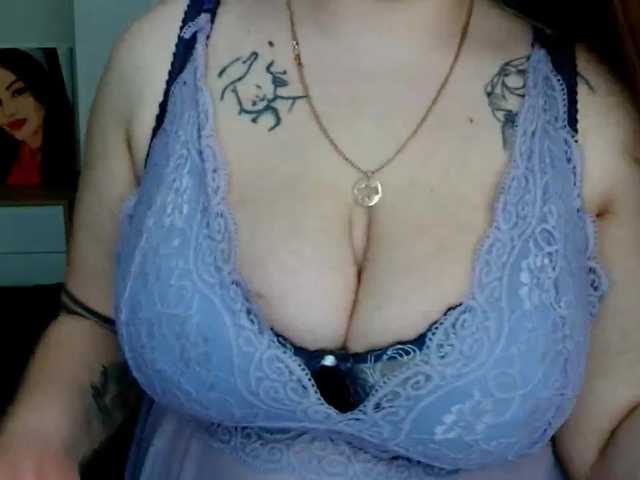 Leilabeayte24's BongaCams show and profile