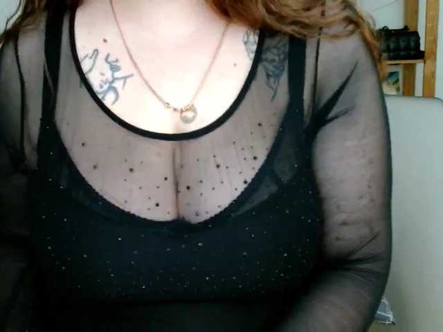 Leilabeayte24's BongaCams show and profile