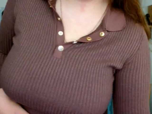 Leilabeayte24's BongaCams show and profile