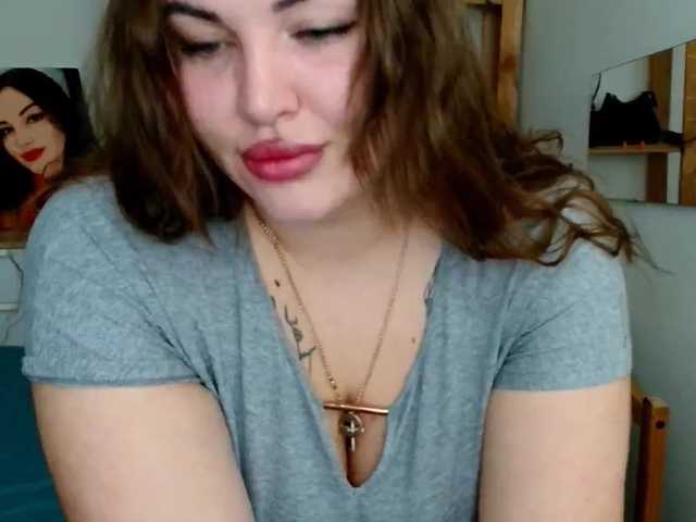 Leilabeayte24's BongaCams show and profile