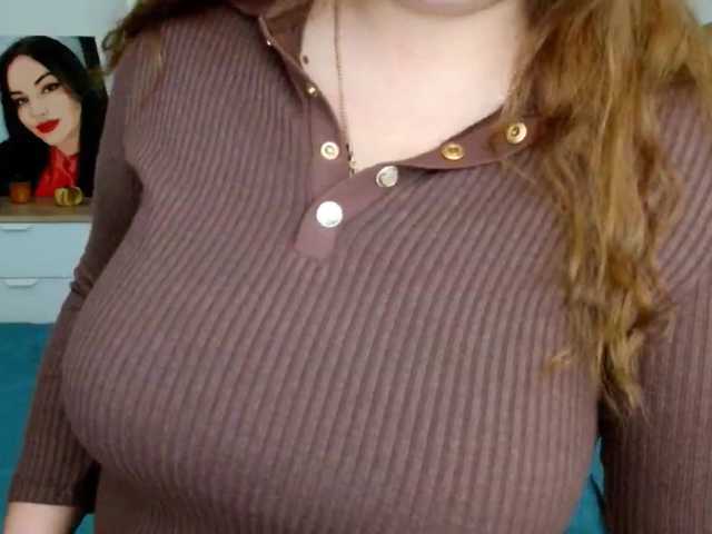 Leilabeayte24's BongaCams show and profile