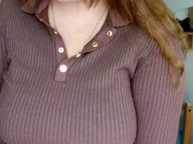 Leilabeayte24's BongaCams show and profile