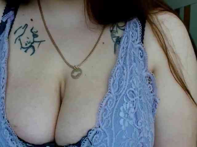 Leilabeayte24 webcam