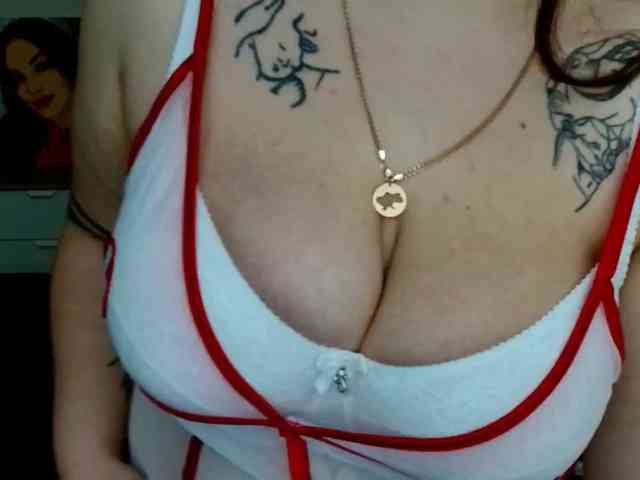 Leilabeayte24 webcam