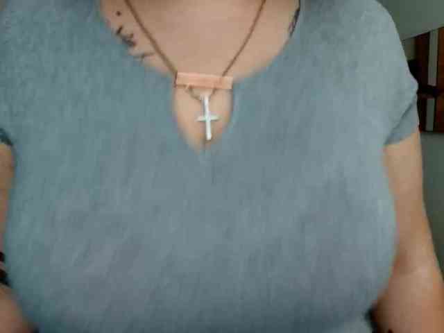 Leilabeayte24 webcam