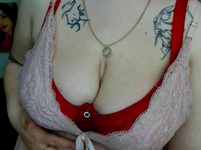 Leilabeayte24 webcam