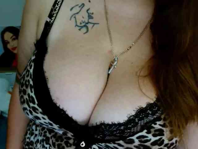 Leilabeayte24 webcam