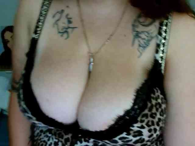 Leilabeayte24 webcam