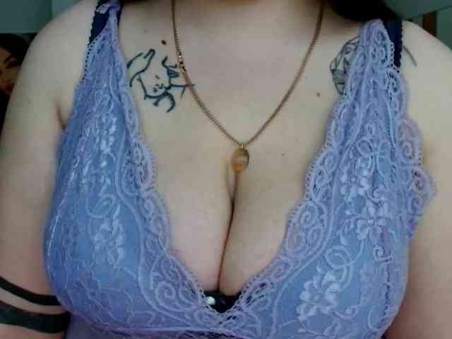 Leilabeayte24 webcam