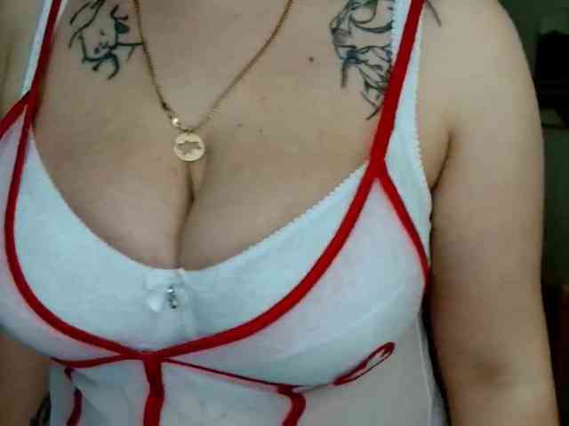 Leilabeayte24 webcam