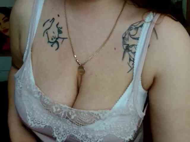 Leilabeayte24 webcam