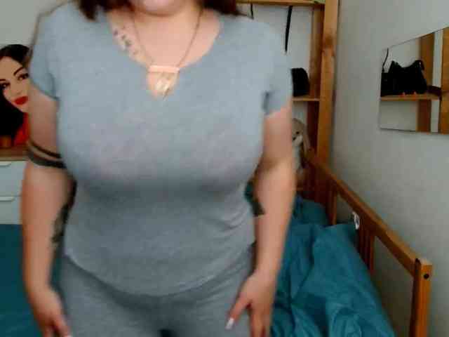 Leilabeayte24 webcam