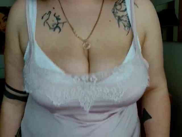 Leilabeayte24 webcam