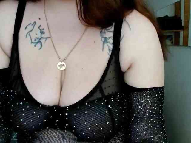 Leilabeayte24 webcam