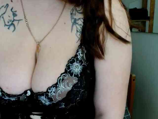 Leilabeayte24 webcam