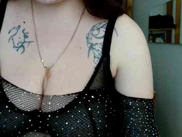 Leilabeayte24 webcam