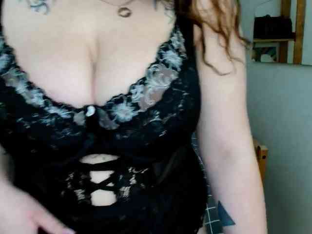 Leilabeayte24 webcam