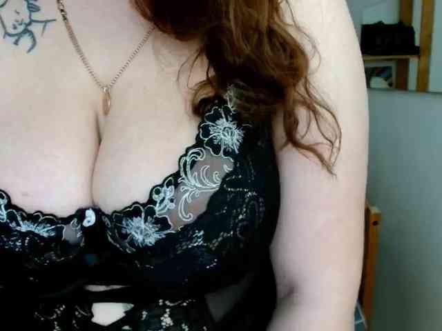 Leilabeayte24 webcam