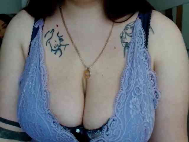 Leilabeayte24 webcam