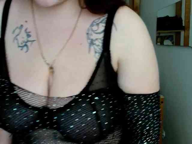 Leilabeayte24 webcam