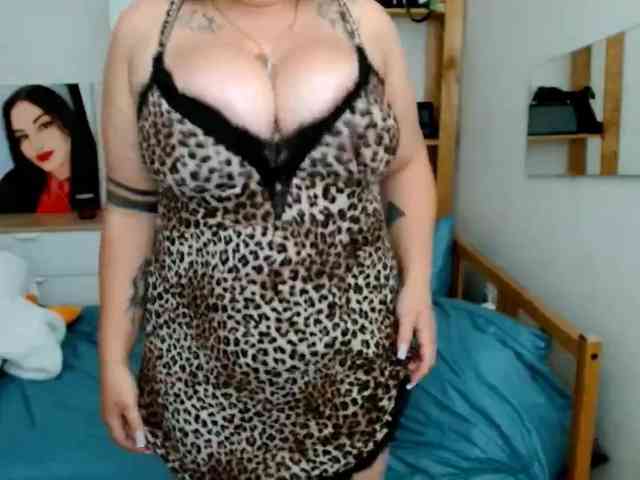 Leilabeayte24 webcam