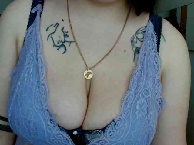 Leilabeayte24 webcam