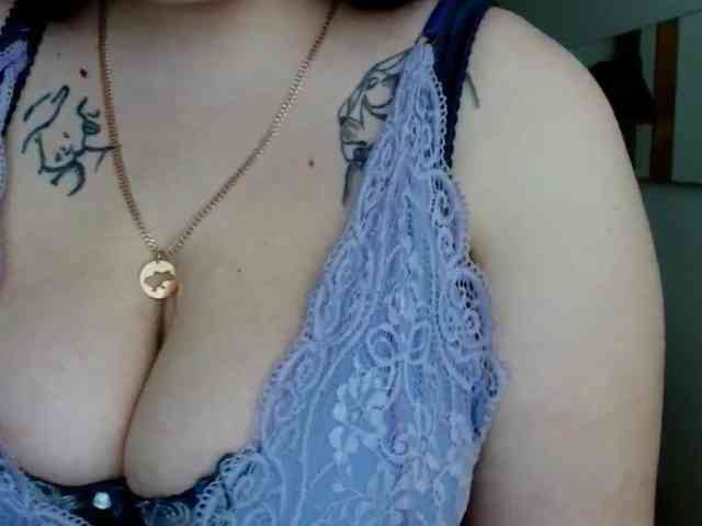 Leilabeayte24 webcam