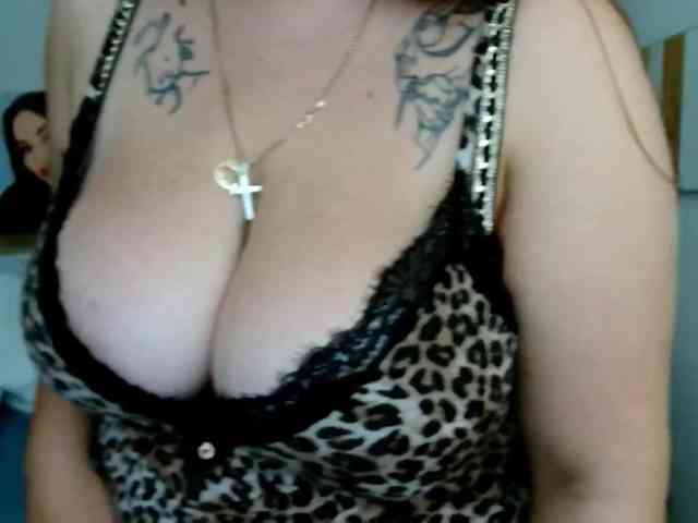 Leilabeayte24 webcam