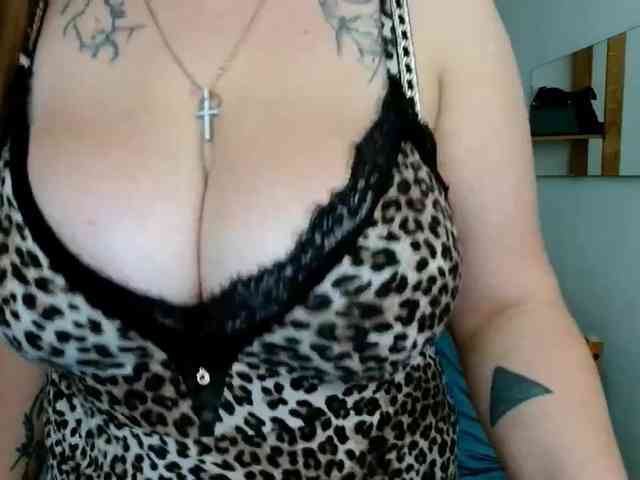 Leilabeayte24 webcam