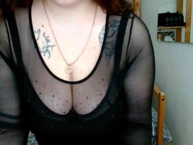 Leilabeayte24 webcam