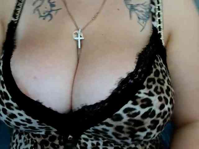 Leilabeayte24 webcam