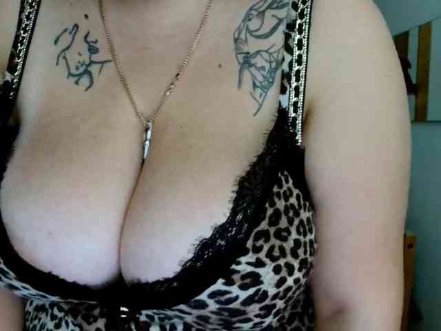 Leilabeayte24 webcam