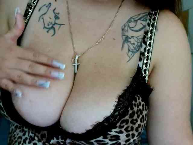 Leilabeayte24 webcam