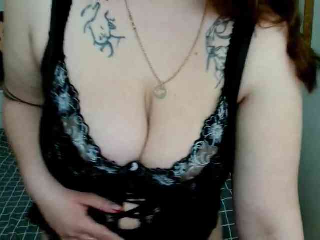 Leilabeayte24 webcam