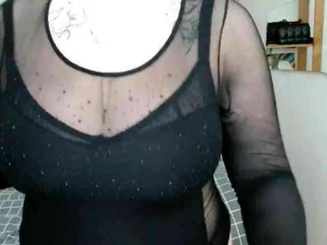 Leilabeayte24 webcam