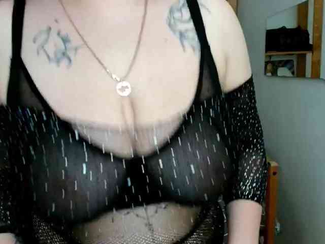 Leilabeayte24 webcam