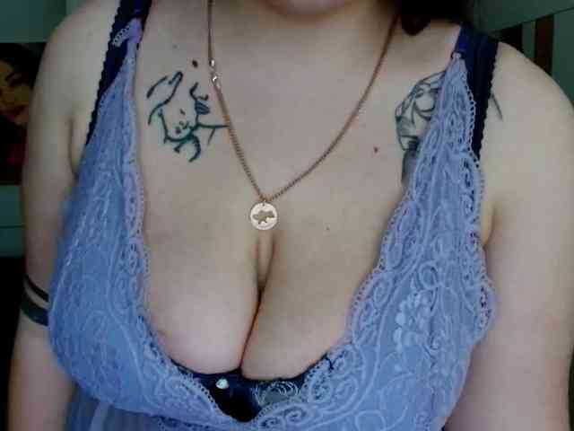 Leilabeayte24 webcam