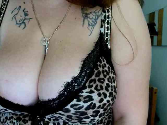 Leilabeayte24 webcam