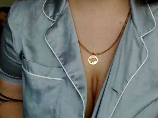 Leilabeayte24 webcam