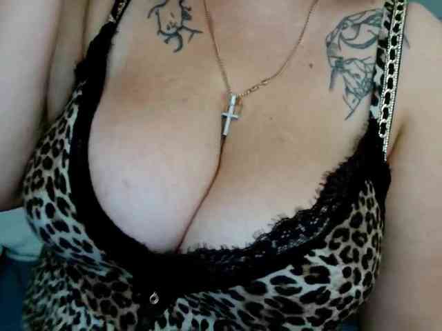 Leilabeayte24 webcam