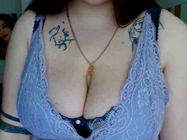 Leilabeayte24 webcam