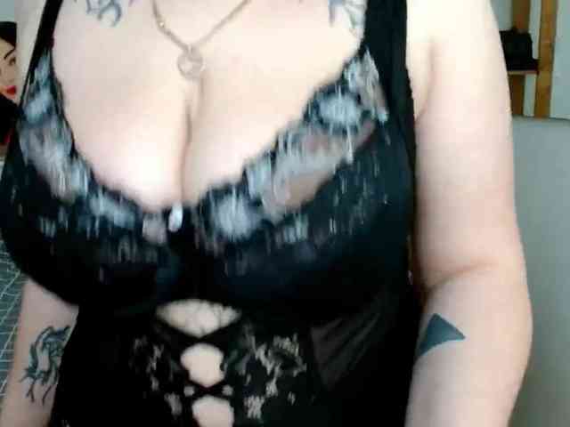 Leilabeayte24 webcam