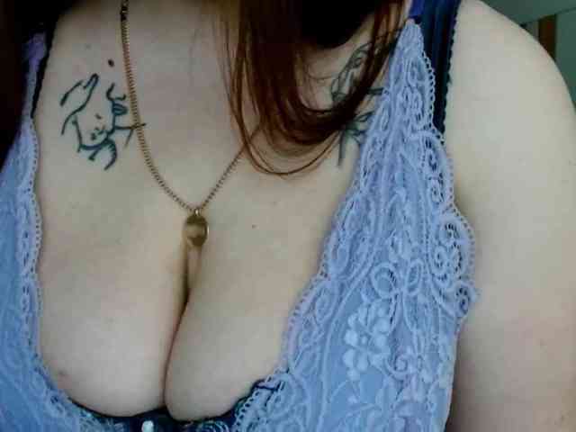 Leilabeayte24 webcam