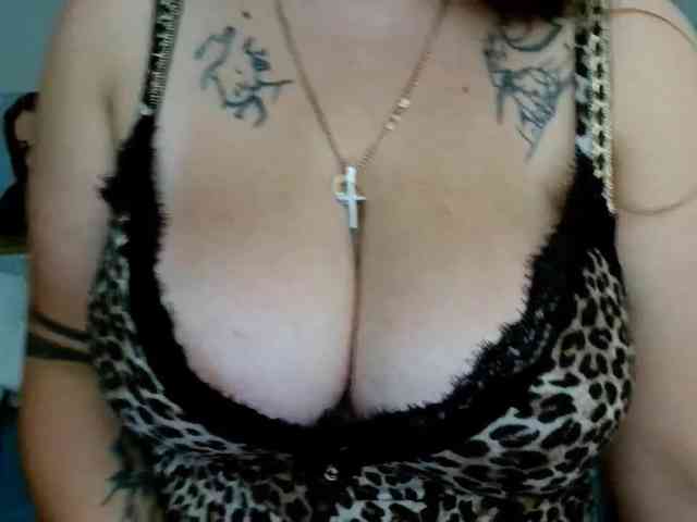 Leilabeayte24 webcam