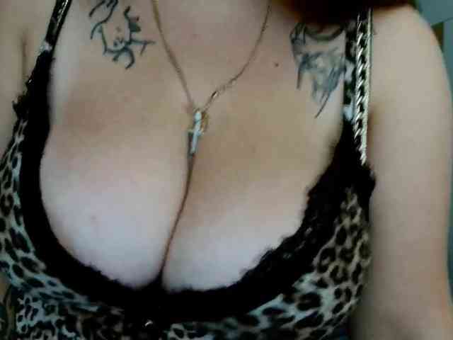 Leilabeayte24 webcam