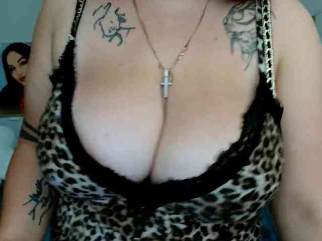 Leilabeayte24 webcam