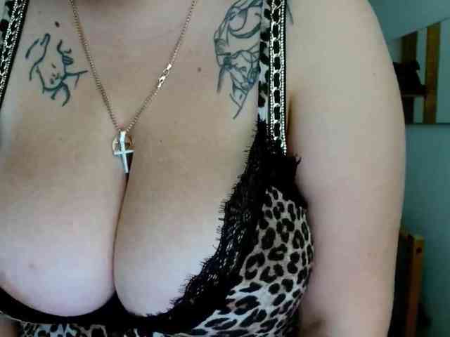 Leilabeayte24 webcam