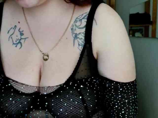 Leilabeayte24 webcam